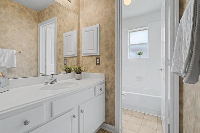 3618 Dry Creek Drive, Pasadena, TX 77505