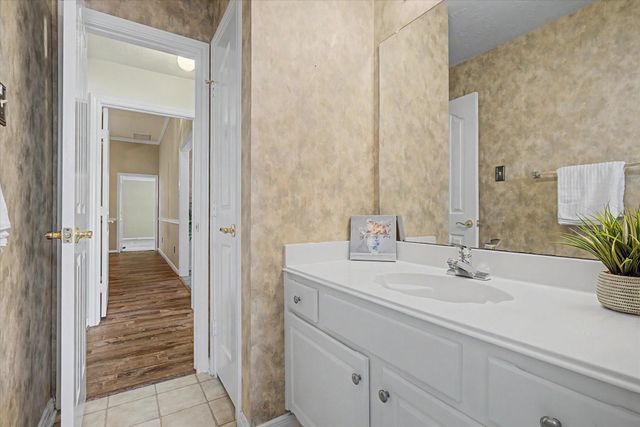 3618 Dry Creek Drive, Pasadena, TX 77505