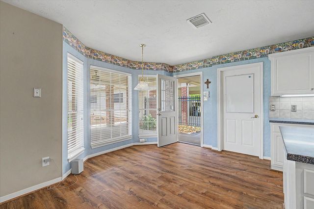 3618 Dry Creek Drive, Pasadena, TX 77505