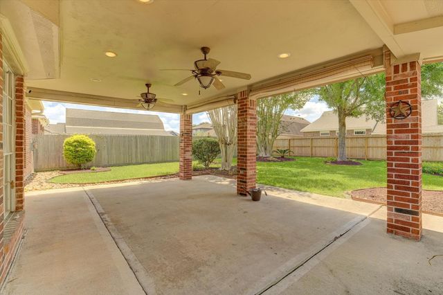 3618 Dry Creek Drive, Pasadena, TX 77505