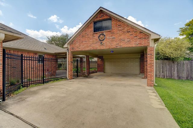 3618 Dry Creek Drive, Pasadena, TX 77505