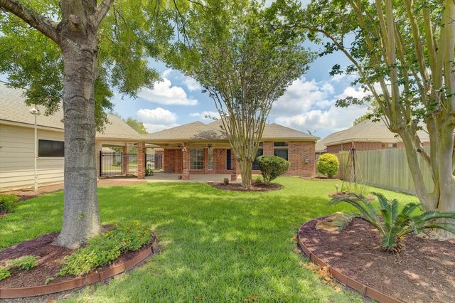 3618 Dry Creek Drive, Pasadena, TX 77505