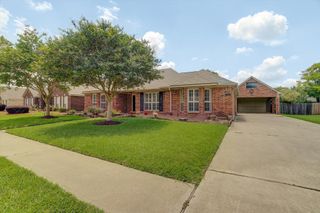 3618 Dry Creek Drive, Pasadena, TX 77505