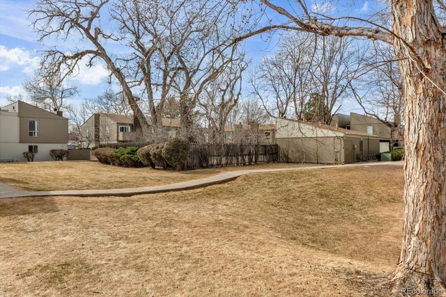 7373 W Florida Avenue 15D, Lakewood, CO 80232