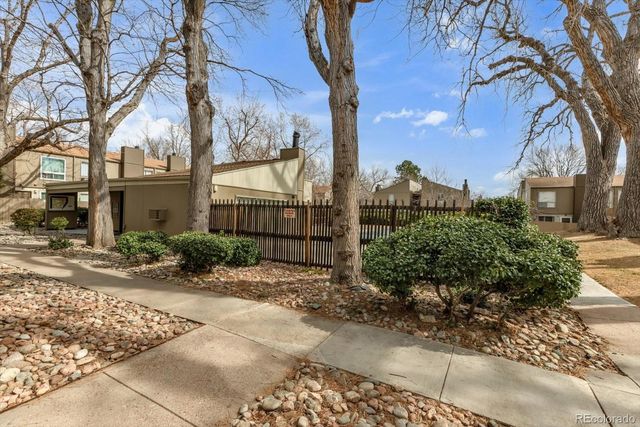 7373 W Florida Avenue 15D, Lakewood, CO 80232