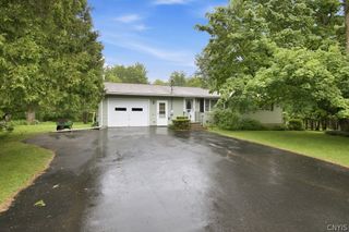 8218 Speach Drive, Lysander, NY 13027