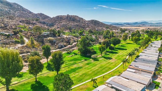 30857 Palmetto Palm, Homeland, CA 92548