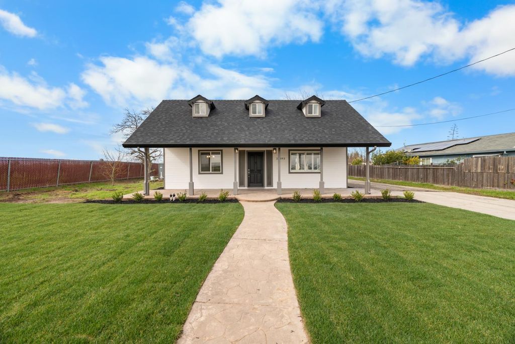 25393 Kennefick Rd, Galt, CA 95632