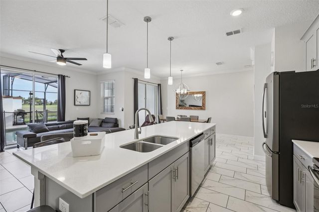 8985 STINGER DRIVE, Davenport, FL 33896