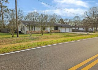 1040 Fm 2108, Burke, TX 75941