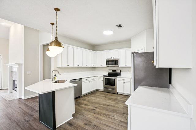 117 Otter Glenn Dr, Hendersonville, TN 37075