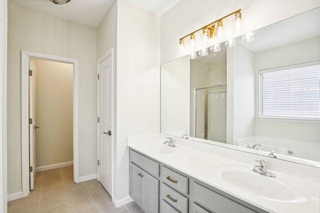 117 Otter Glenn Dr, Hendersonville, TN 37075