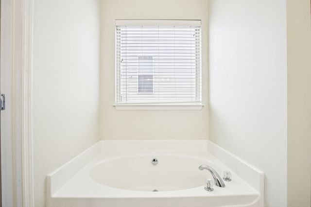 117 Otter Glenn Dr, Hendersonville, TN 37075