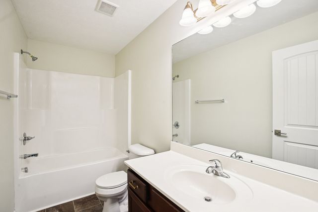 117 Otter Glenn Dr, Hendersonville, TN 37075