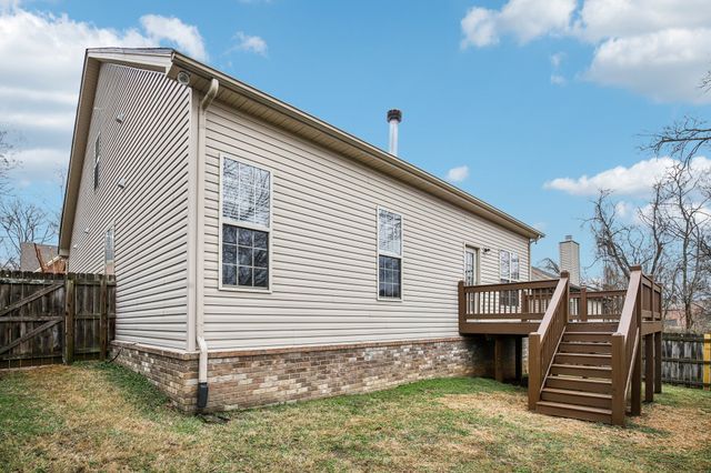 117 Otter Glenn Dr, Hendersonville, TN 37075