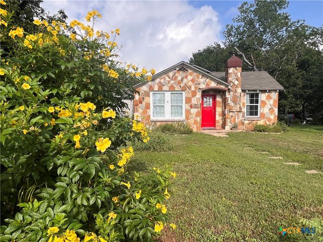 3080 S State Highway 123, Seguin, TX 78155