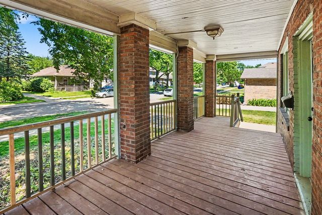1661 Burr Oak Road, Homewood, IL 60430