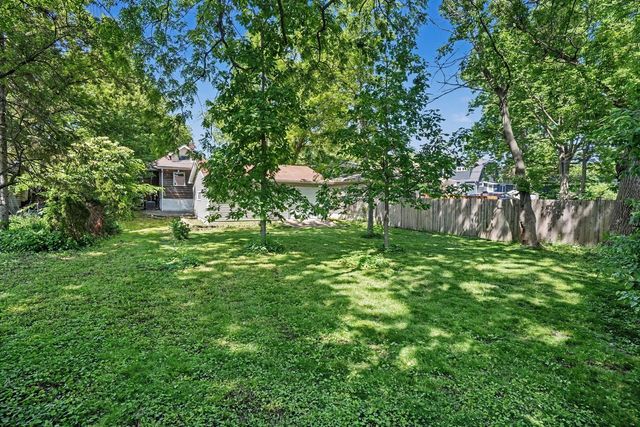 1661 Burr Oak Road, Homewood, IL 60430