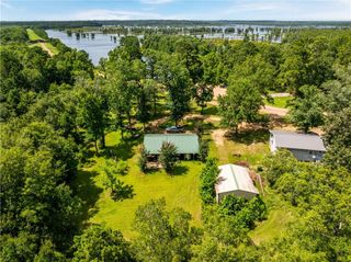 855 IATT DAM Road, Colfax, LA 71417