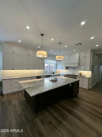 22366 N 68TH Drive, Glendale, AZ 85310