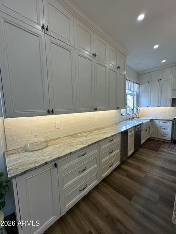 22366 N 68TH Drive, Glendale, AZ 85310