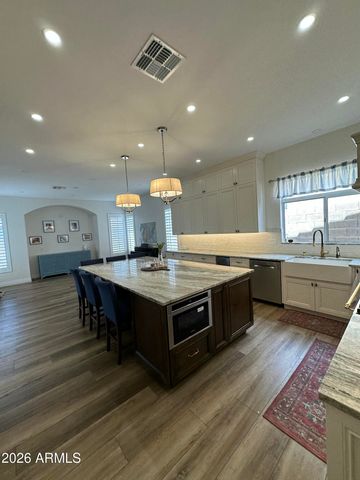 22366 N 68TH Drive, Glendale, AZ 85310