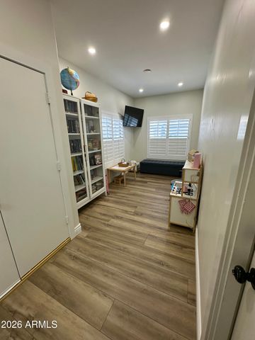 22366 N 68TH Drive, Glendale, AZ 85310