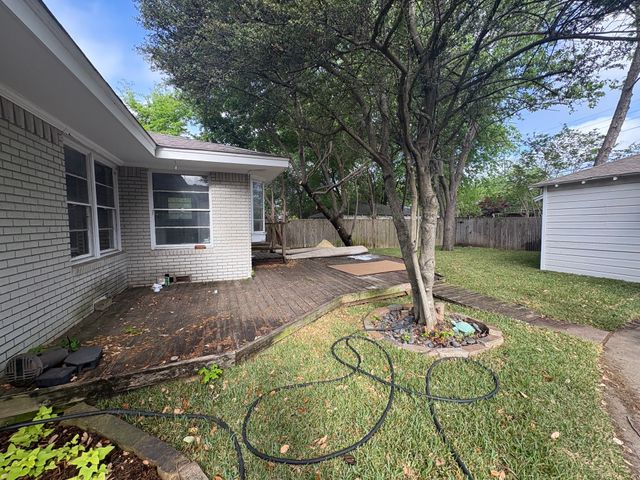 7525 Wentwood Drive, Dallas, TX 75225