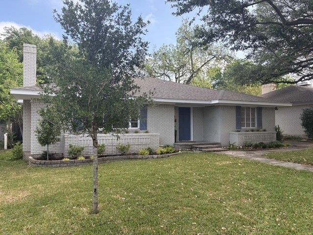 7525 Wentwood Drive, Dallas, TX 75225