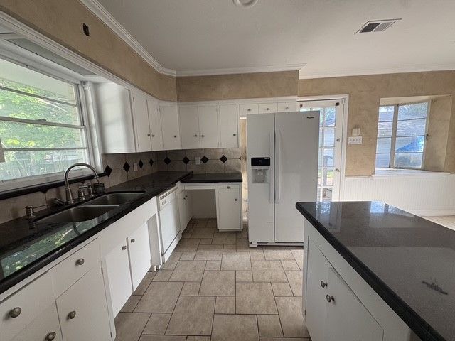 7525 Wentwood Drive, Dallas, TX 75225