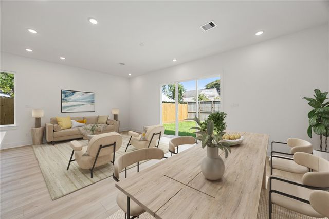 5018 Golden Forest Drive, Houston, TX 77091