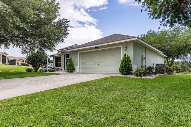 3370 SAINT LUCIA COURT, Tavares, FL 32778