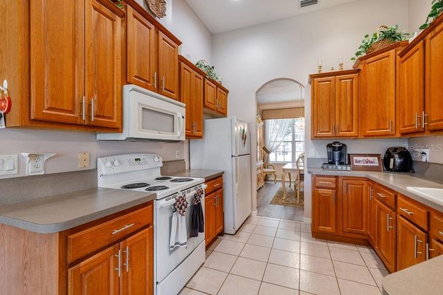 3370 SAINT LUCIA COURT, Tavares, FL 32778