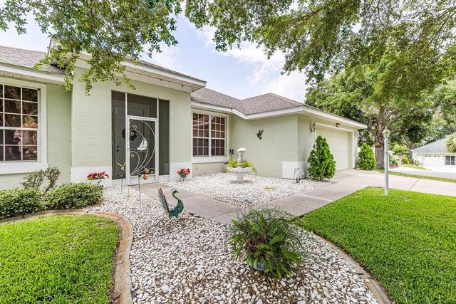 3370 SAINT LUCIA COURT, Tavares, FL 32778