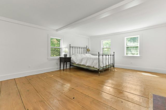 10 Reiling Pond Rd, Lincoln, MA 01773