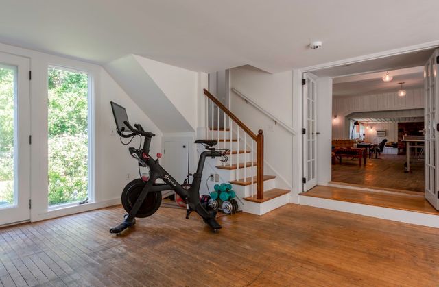 10 Reiling Pond Rd, Lincoln, MA 01773
