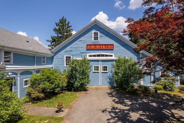 10 Reiling Pond Rd, Lincoln, MA 01773