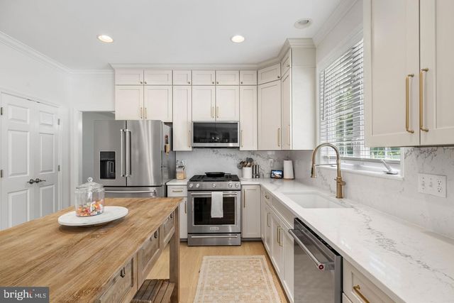 29 MAPLEWOOD DR, Stafford, VA 22554