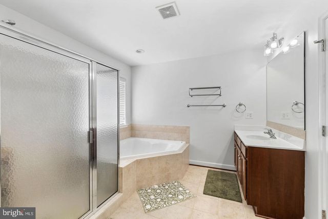 29 MAPLEWOOD DR, Stafford, VA 22554