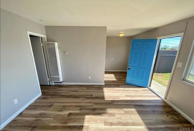 21 33 S 35th Street, San Diego, CA 92113