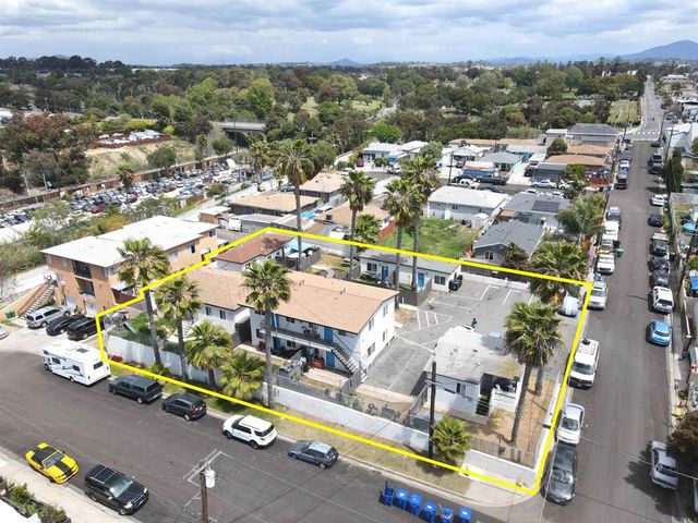 21 33 S 35th Street, San Diego, CA 92113