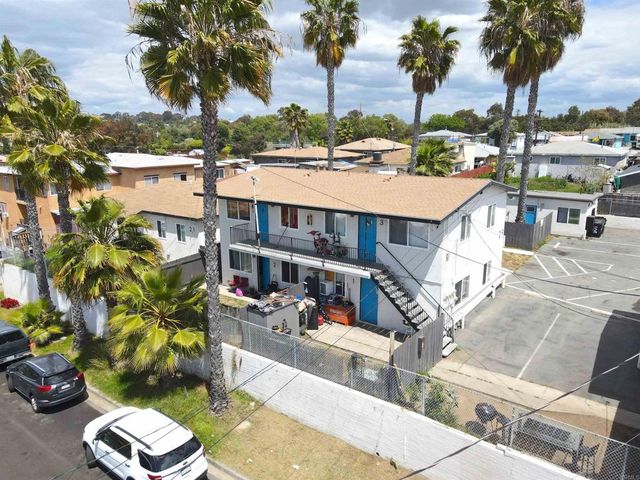 21 33 S 35th Street, San Diego, CA 92113