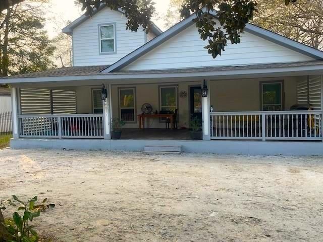 820 S Railroad Ave, Shepherd, TX 77371