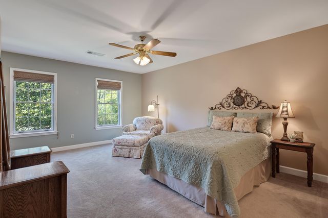 12965 WHISPERING PINES DR, Olive Branch, MS 38654