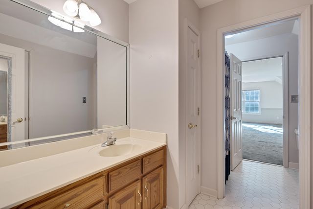 12965 WHISPERING PINES DR, Olive Branch, MS 38654