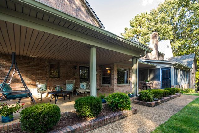 12965 WHISPERING PINES DR, Olive Branch, MS 38654