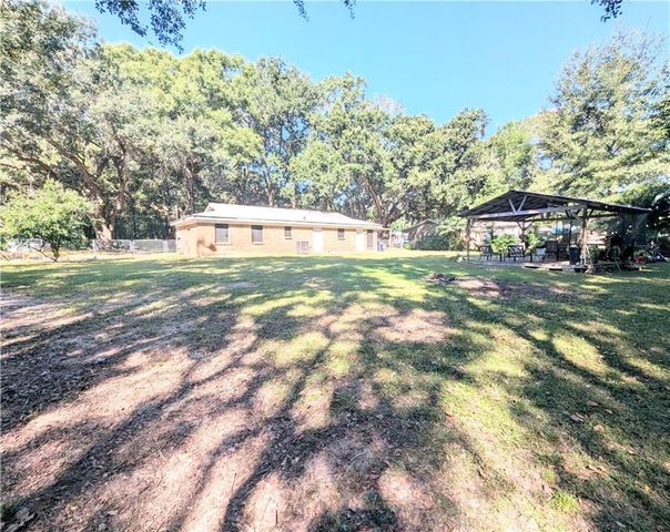 7233 Cherokee Trail W, Theodore, AL 36582