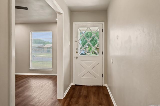 6835 TWIN LAKE DR, San Antonio, TX 78244
