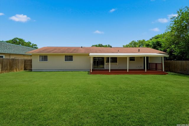 6835 TWIN LAKE DR, San Antonio, TX 78244