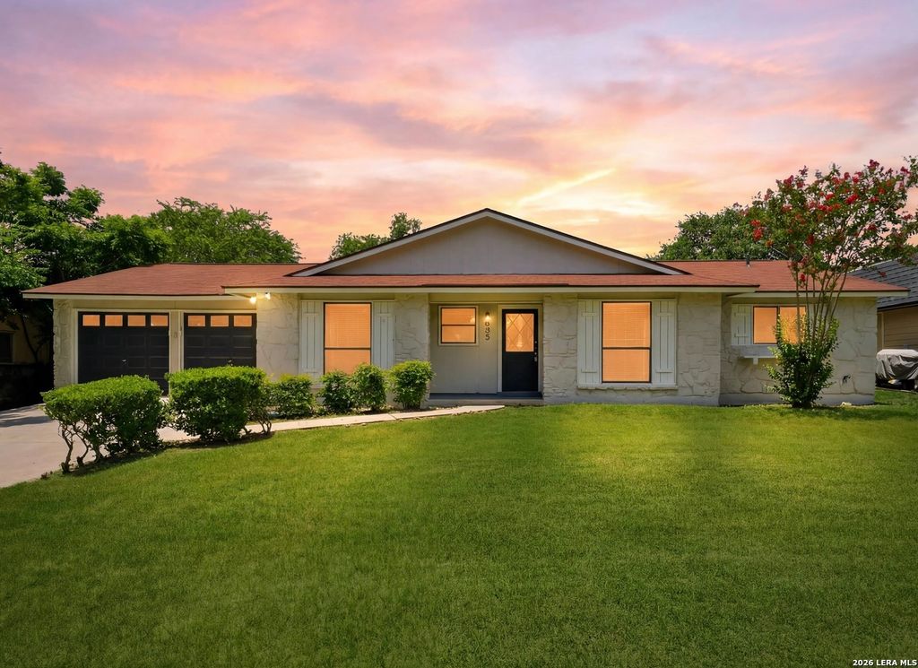 6835 TWIN LAKE DR, San Antonio, TX 78244